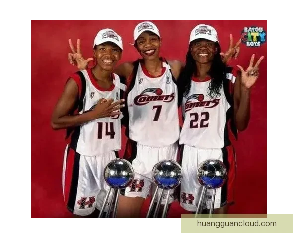 火箭老板豪掷3亿收购康涅狄格阳光 2027年迁回休斯顿更名彗星队